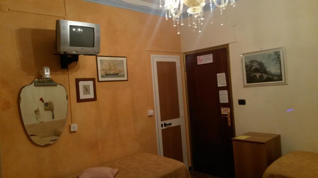 B&B Solana Noli Eksteriør bilde